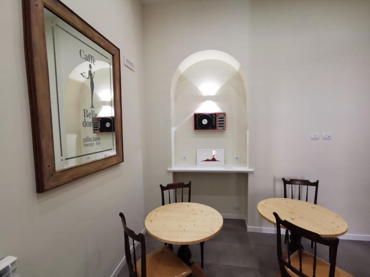 مبيت وإفطار A I R Nacasabella Napoli المظهر الخارجي الصورة