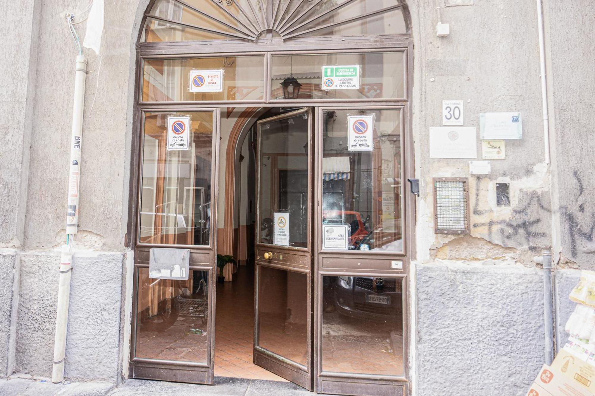 مبيت وإفطار A I R Nacasabella Napoli المظهر الخارجي الصورة